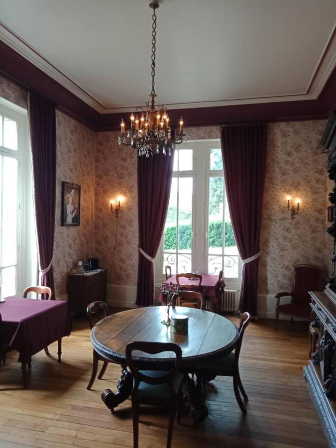 Chateau Maleplane Bed & Breakfast Saint-Léonard-de-Noblat Екстериор снимка