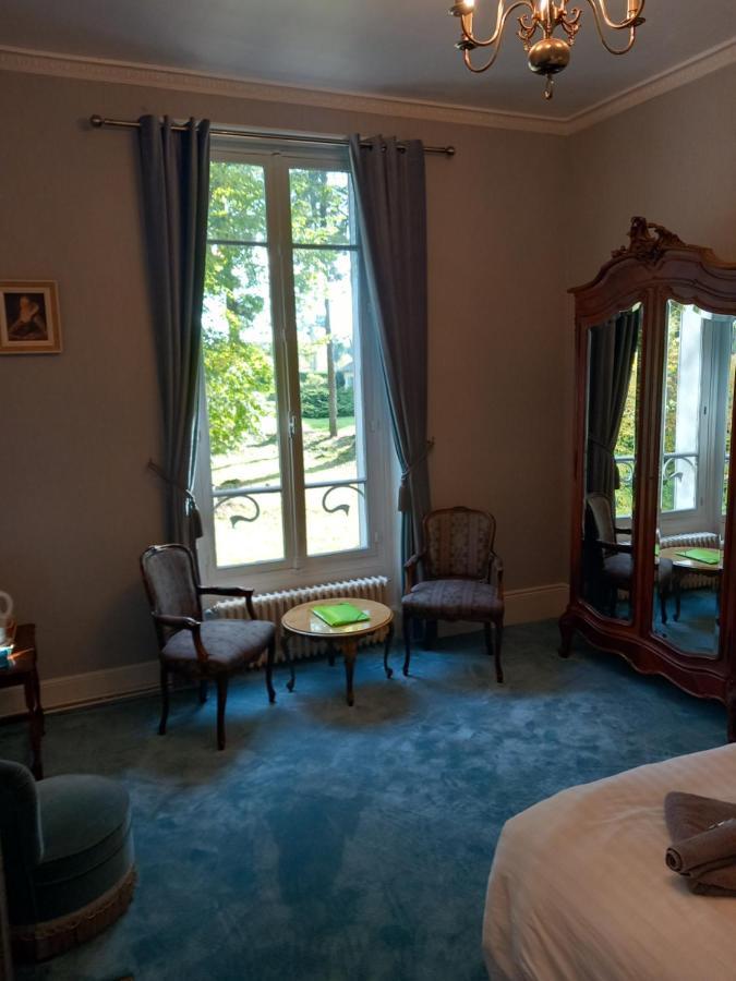 Chateau Maleplane Bed & Breakfast Saint-Léonard-de-Noblat Екстериор снимка