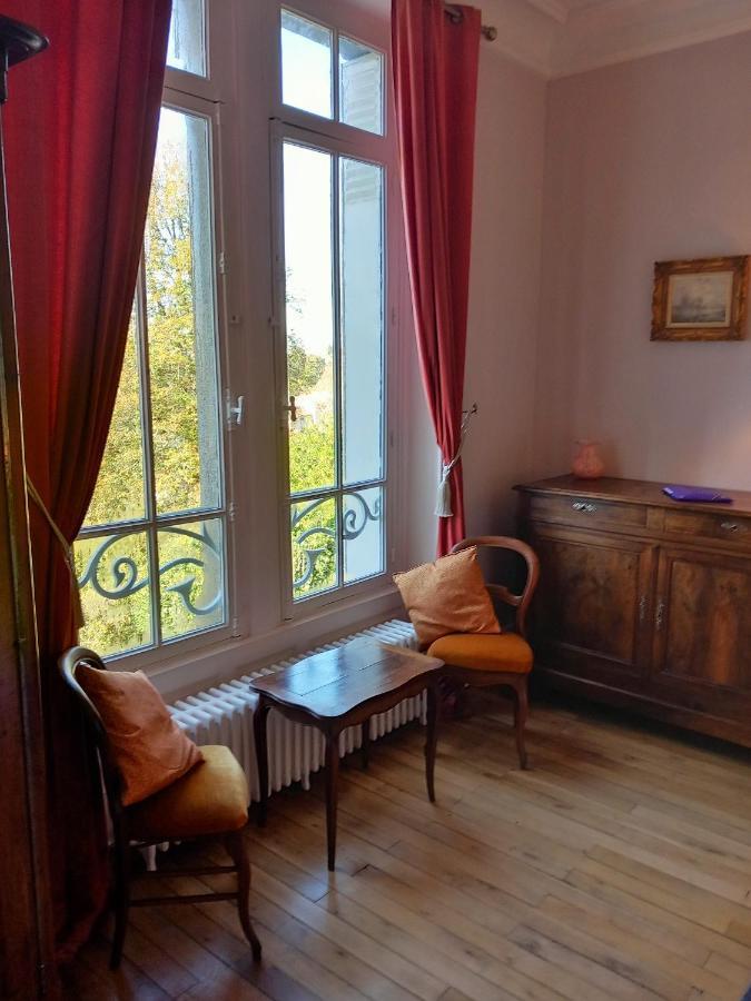 Chateau Maleplane Bed & Breakfast Saint-Léonard-de-Noblat Екстериор снимка